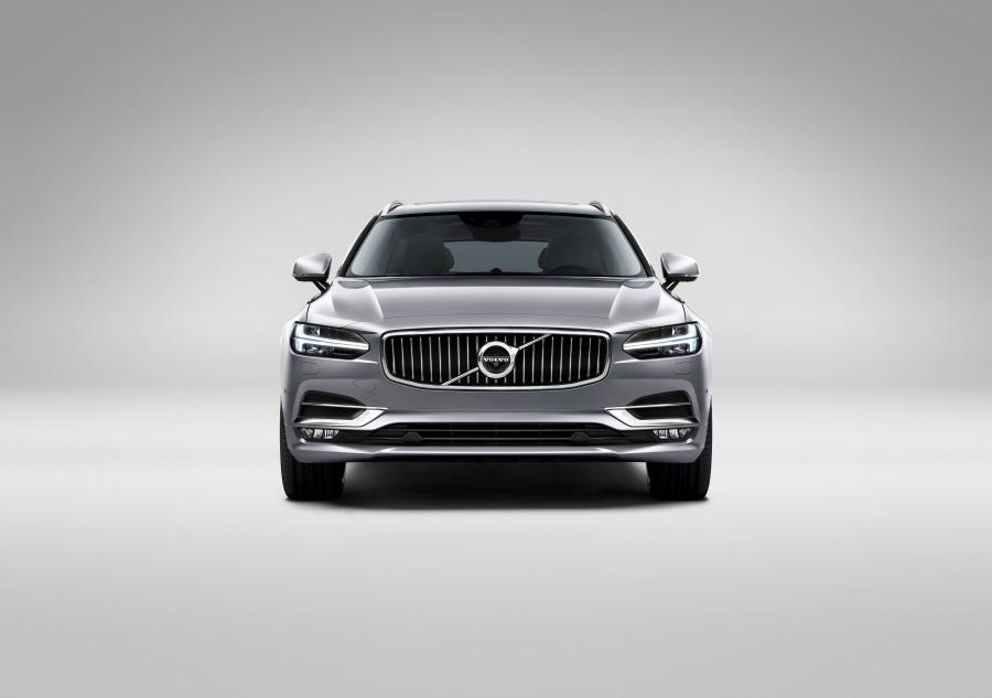  Volvo V90 T6 Inscription 2016 года  (фото 15 из 49)